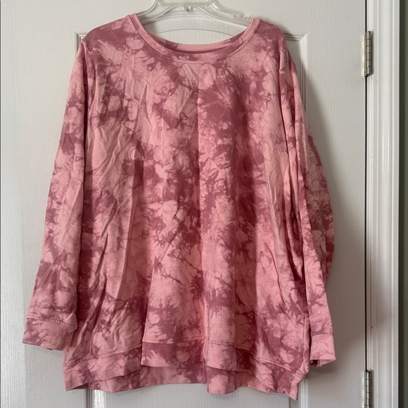 d&co Tops - D & Co Pink Tie-Dye Sweatshirt and Short Set Women's Size 4X